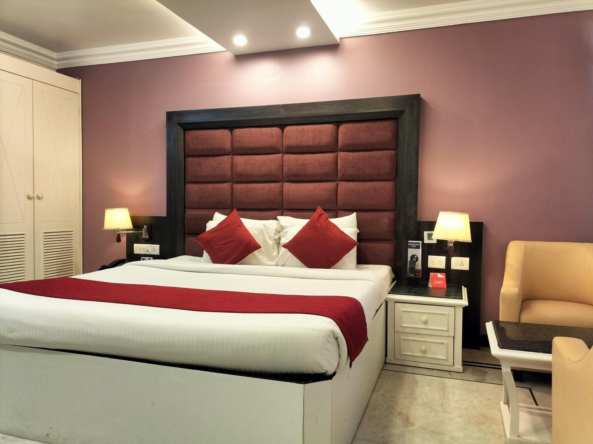Zip By Spree Hotels Surabi International Vellore Ngoại thất bức ảnh